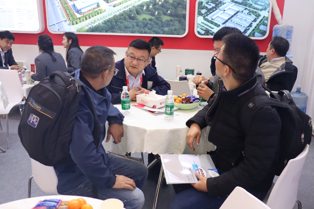 盛会收官,合作启新 | 颍川新材料2025中国国际涂料展圆满落幕(图13) 盛会收官,合作启新 | 颍川新材料2025中国国际涂料展圆满落幕(图13)